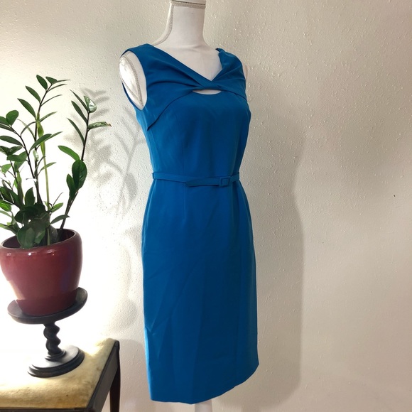 Jones New York Dresses & Skirts - Retro look belted wiggle dress